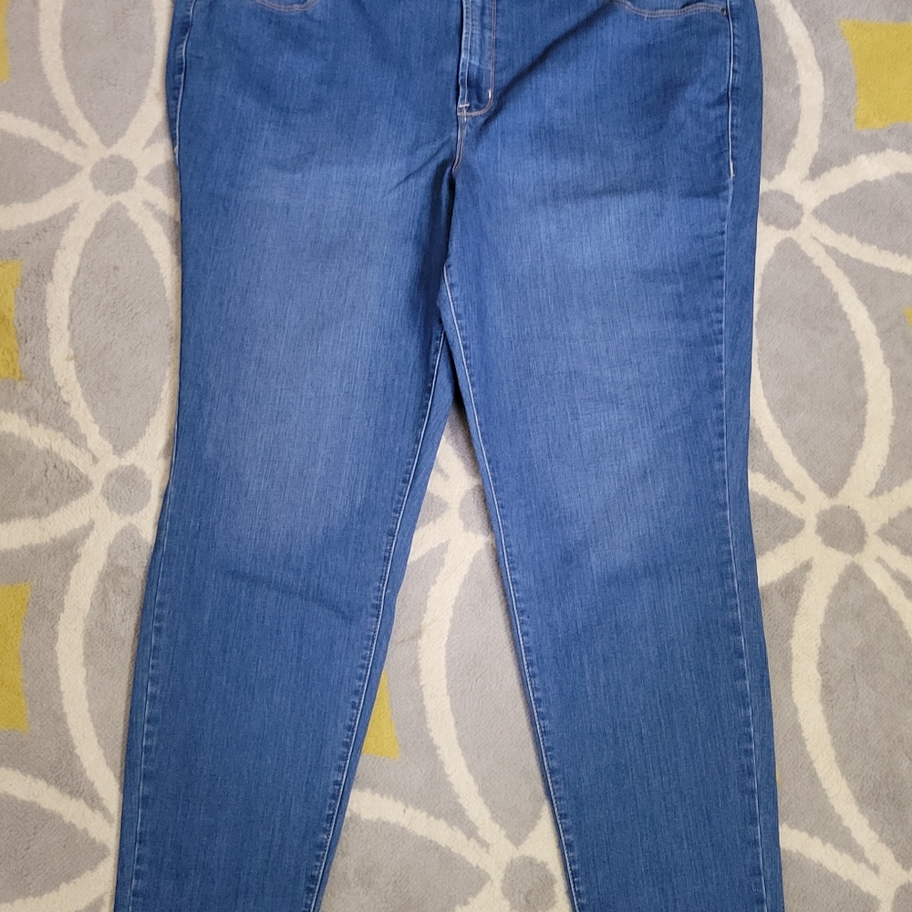 Womens Torrid Rebel Wilson jeans plus 22W